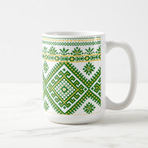 Point croisé ukrainien vert classique de tasse