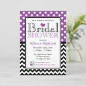 Pointe Polka Purple Chevron Invitations de douche  (Debout devant)