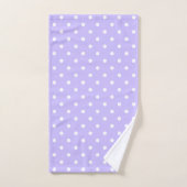 Points noirs et blancs sur fond de lavande (Serviette à main)