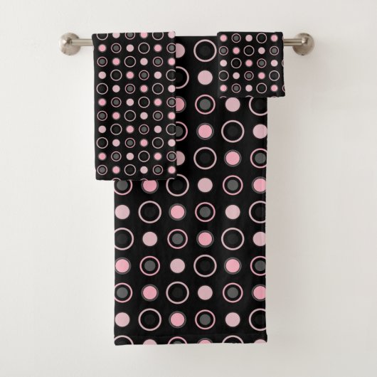 Points noirs, roses, gris et blancs (En situation)