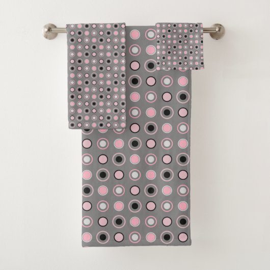 Points noirs, roses, gris et blancs (En situation)