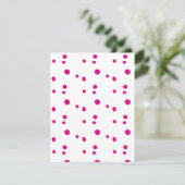Points roses sur carte de Saint-Valentin d'amour b (Debout devant)