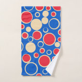 Points Rouges Et Bleus Sur Fond Bleu  (Serviette à main)