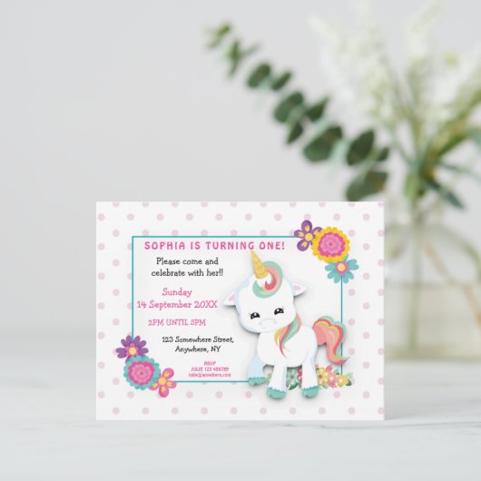 Points Unicorne blanc mignon première invitation a (Debout devant)