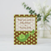 Pois de pois sur le Invitation de Baby shower neut (Debout devant)