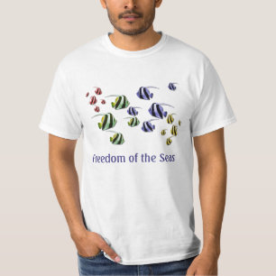 Poissons tropicaux multicolores nageant le T-shirt