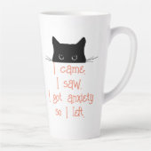 Poitrine de Kitty Anxiété Latte Mug (Droite)