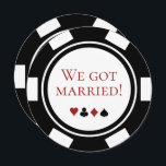 Poker Faire-part Mariage Elopement de Las Vegas<br><div class="desc">Éblouissez vos amis et votre famille en leur envoyant ces annonces d'élévation de mariage de puces de poker noir et blanc et/ou des invitations de fête. Ils attendent avec impatience de se joindre à vous à cette fête de réception inoubliable !</div>