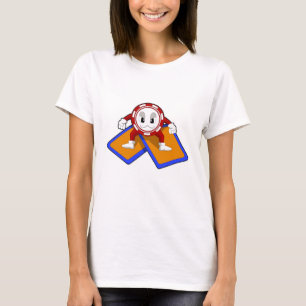 Pokerchips met pokerkaarten t-shirt