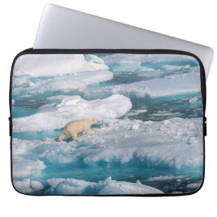 Polair Beer op het Zee Laptop Sleeve