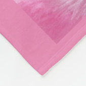 Polaire Chiot dormant sur la couverture rose d'ouatine (Coin)