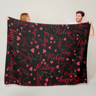 Polaire Coeurs rouges sur une couverture noire avec nom