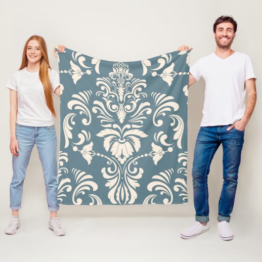 Polaire Couverture en molleton bleu et blanc Damas (En situation)