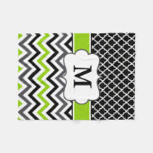 Polaire Couverture verte noire de monogramme de Quatrefoil (Devant (Horizontal))