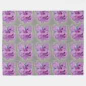Polaire Fleur pourpre sur la couverture d'ouatine de gris (Devant (Horizontal))