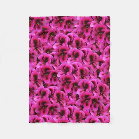 Polaire Fleurs De Géranium Magenta, Petite Couverture En T (Devant)