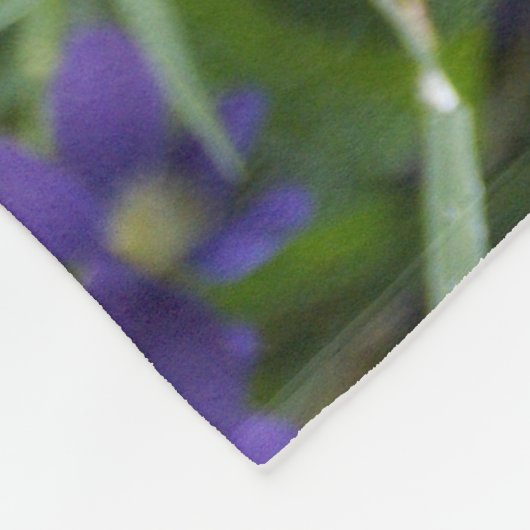 Polaire Petite couverture pluvieuse de violettes (Coin)