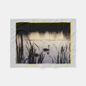 Polaire Petits cygnes trompettes à la couverture en toison (Devant (Horizontal))