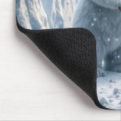 Polar Beer Shoveling Snow Muismat (Hoek)