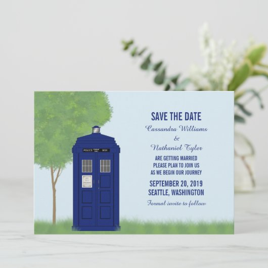 Police Box Enregistrer la date Invitation v4 (Debout devant)