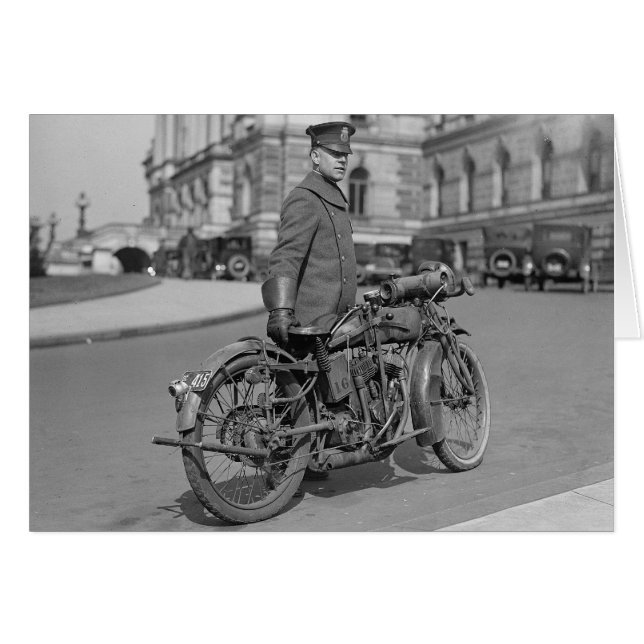 Police de moto, 1922 (Devant horizontal)