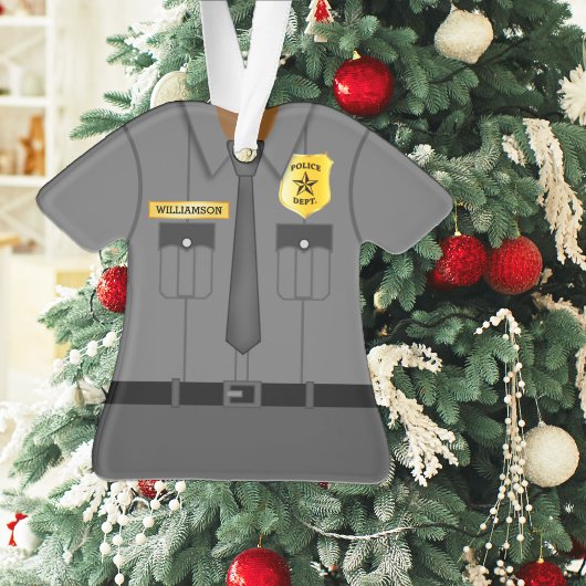 Policier en uniforme gris