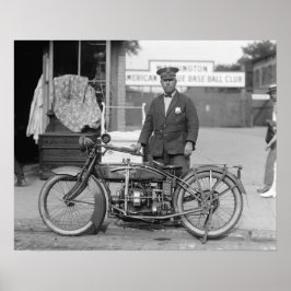 Politieagent motorfietsen, 1922.  foto poster