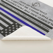 Politiebeambte geprezen door God Vreemdelaars Sherpa Deken (3/4)