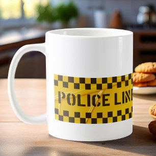 Politiebord met gele crime scene tapes koffiemok