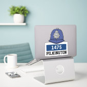 Politiehulp met naam en nummer Sticker (Laptop op bureau)