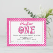 Polka Dot Alphabet First Birthday Party Invitation Kaart (Staand voorkant)