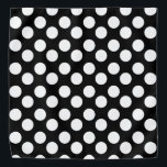 Polka Dot Bandana noir et blanc<br><div class="desc">Ce joli bandana est l'accessoire parfait pour vous,  votre enfant ou votre chien préféré.</div>