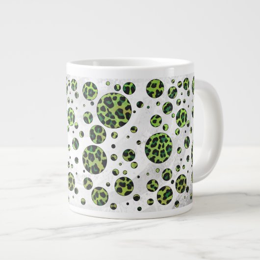 Polka Dot Leopard Black en Green Jumbo Beker (Voorkant rechts)