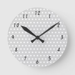 Polka Dot Pattern White en Bleek Grey met cijfers Ronde Klok