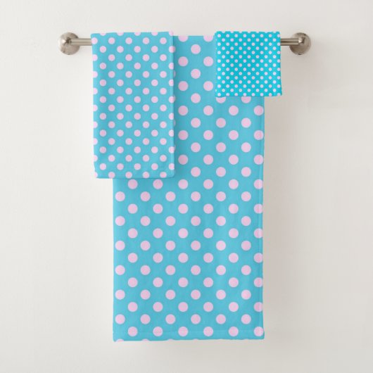Polka Dots Bad Handdoek (Insitu)