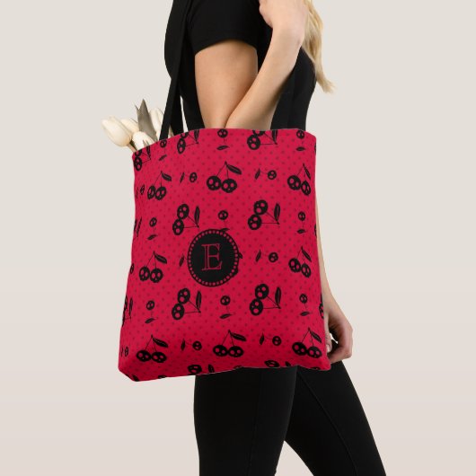 Polka Dots with Cherry Skulls Monogram Draagtas (Dichtbij)