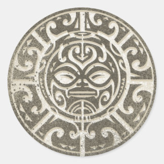 Polynesische stam gezicht bruin ronde sticker