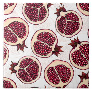 Pomegranaatplakken op wit tegeltje