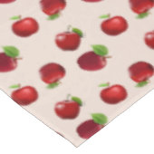 Pommes rouges sur nappe beige clair (Angle)