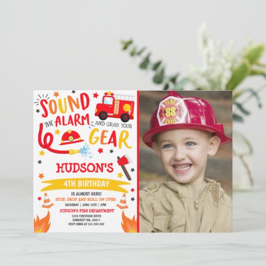 Pompier Invitation Anniversaire Fireman Party (Debout devant)