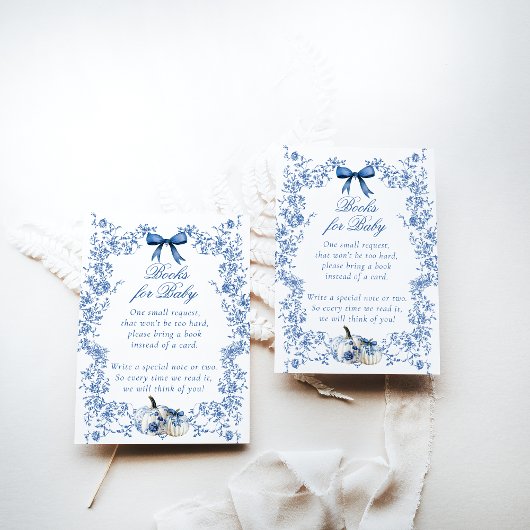 Pompoen Dusty Blue Toile Bloemen Boek Baby shower Informatiekaartje
