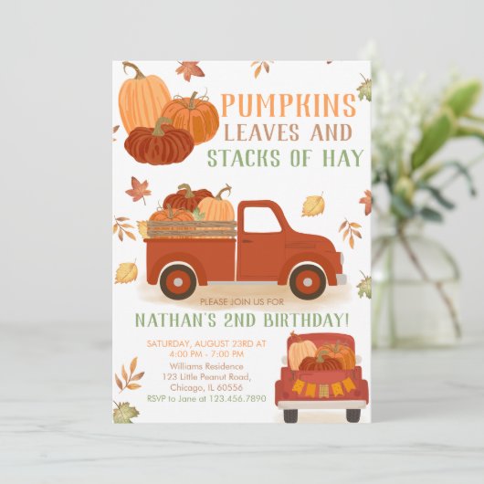 Pompoenen bladeren en stapels van hooi verjaardag kaart (Staand voorkant)