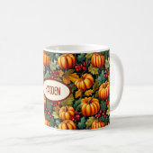 Pompoenen in de bladeren met bessen koffiemok (Voorkant rechts)