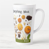 Pompoenkruid Monogram Latte Latte Mok (Rechts)
