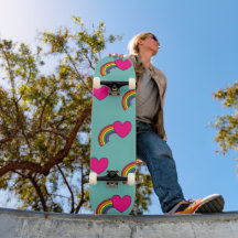 Pont Aqua Skateboard avec Coeurs roses et Arcs-en-
