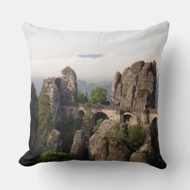 Pont de Bastei dans le coussin de Saxon Suisse (Recto)