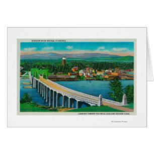 Pont de rivière de Siuslaw à Florence, Orégon