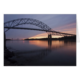 Pont de Sagamore sur le canal du cap Cod,