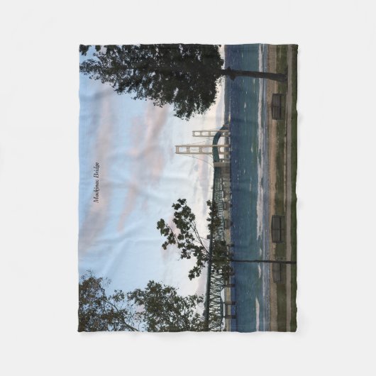 Pont Mackinac avec couverture polaire (Devant)