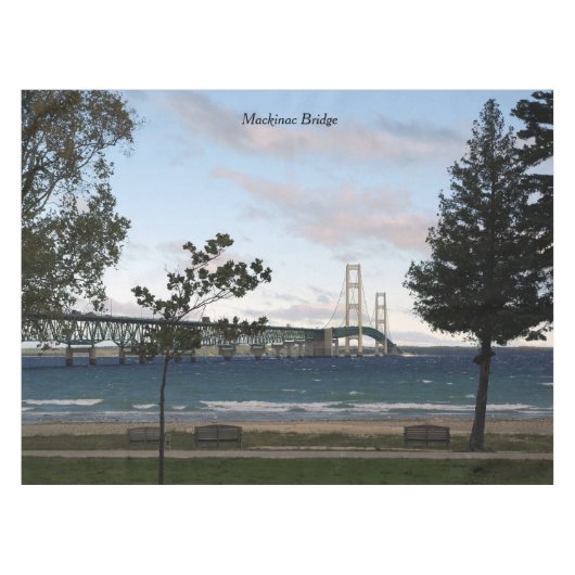 Pont Mackinac avec nappes arborées (Devant (Horizontal))